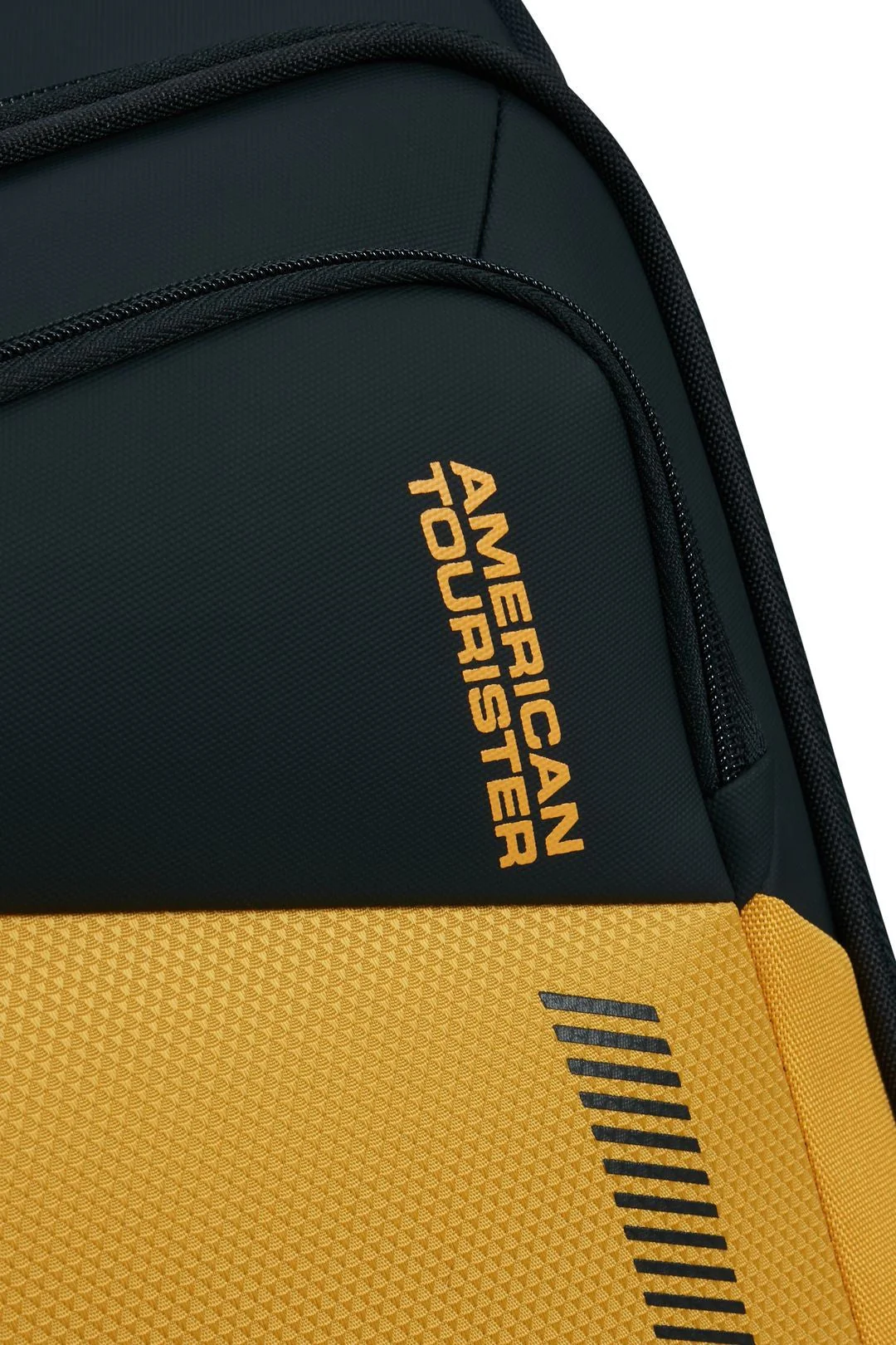 AMERICAN TOURISTER MALETA MEDIANA DARING DASH 66CM - Image 42