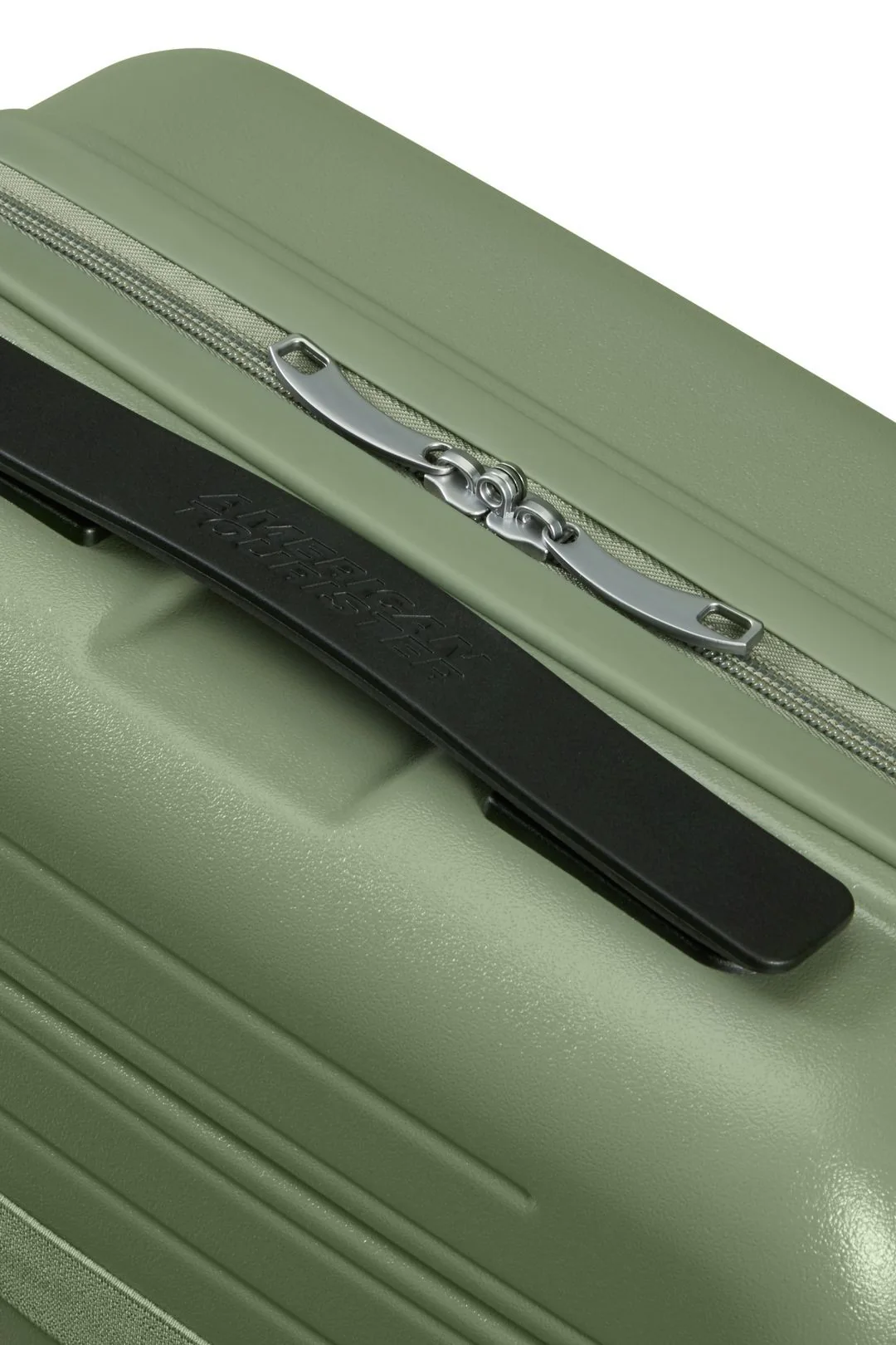 AMERICAN TOURISTER SET DE MALETA DE CABINA Y NECESER RIGIDO HIGH TURN - Image 16