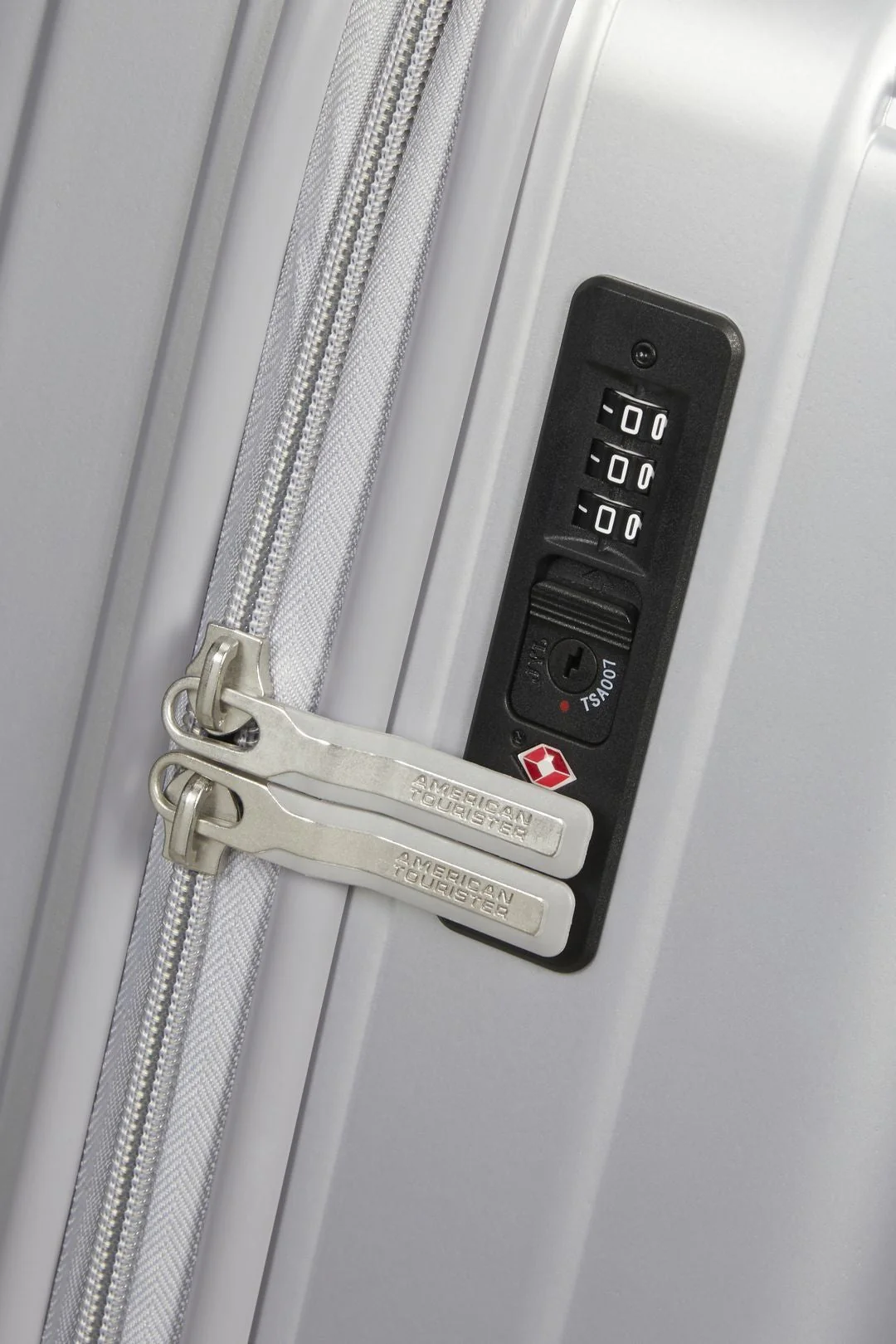 AMERICAN TOURISTER TROLLEY RIGIDO DE CABINA GEOPOP 55CM - Image 21