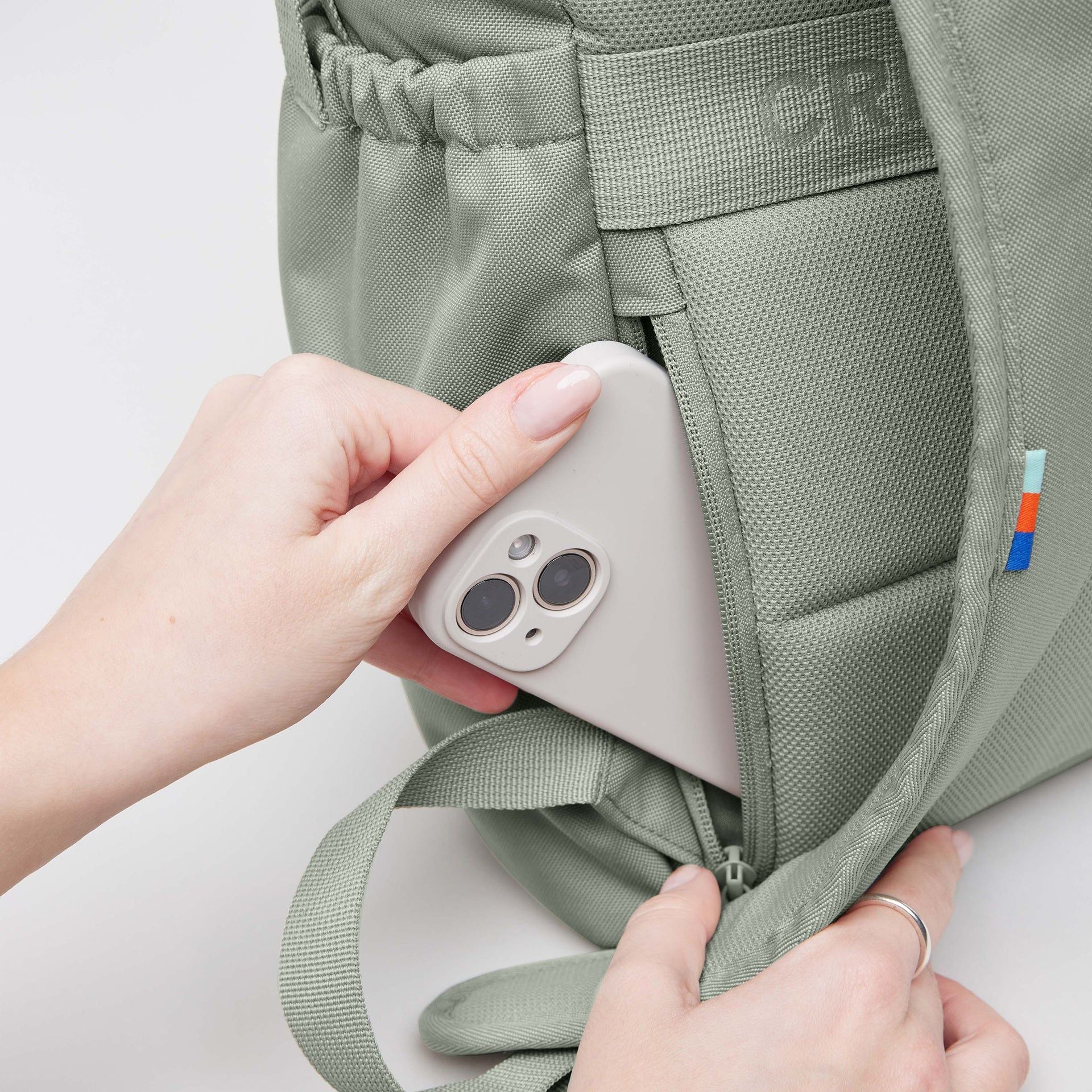 GOT BAG MOCHILA FLAP PACK - Image 39