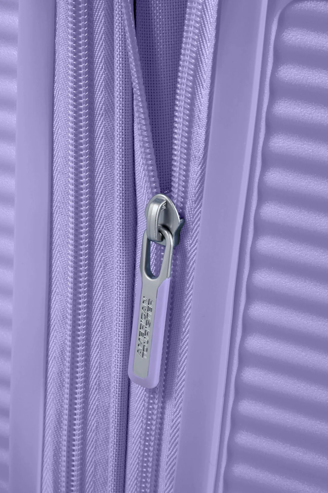 Soundbox de American Tourister - Extensible Talla Pequeña - Image 110